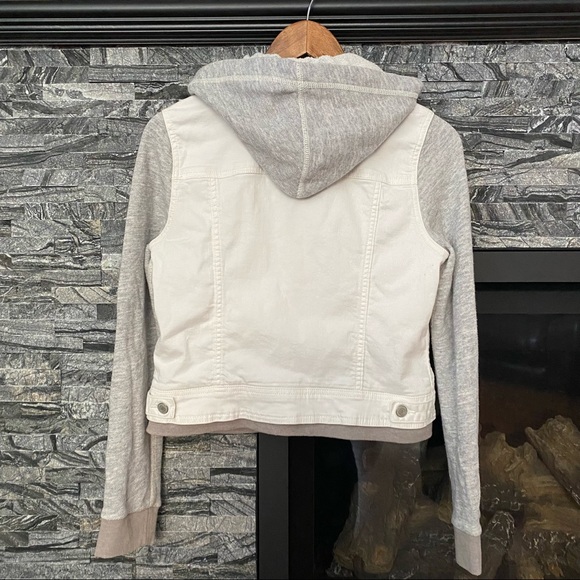 American Eagle Outfitters Jean Jacket with Hood, White and grey - Picture 2 of 11